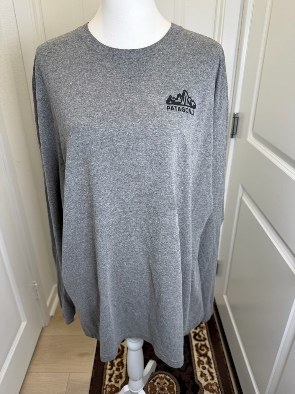 Patagonia 1973 Graphic Long Sleeve T Shirt Gray Crew Neck Adult XL Outdoor
